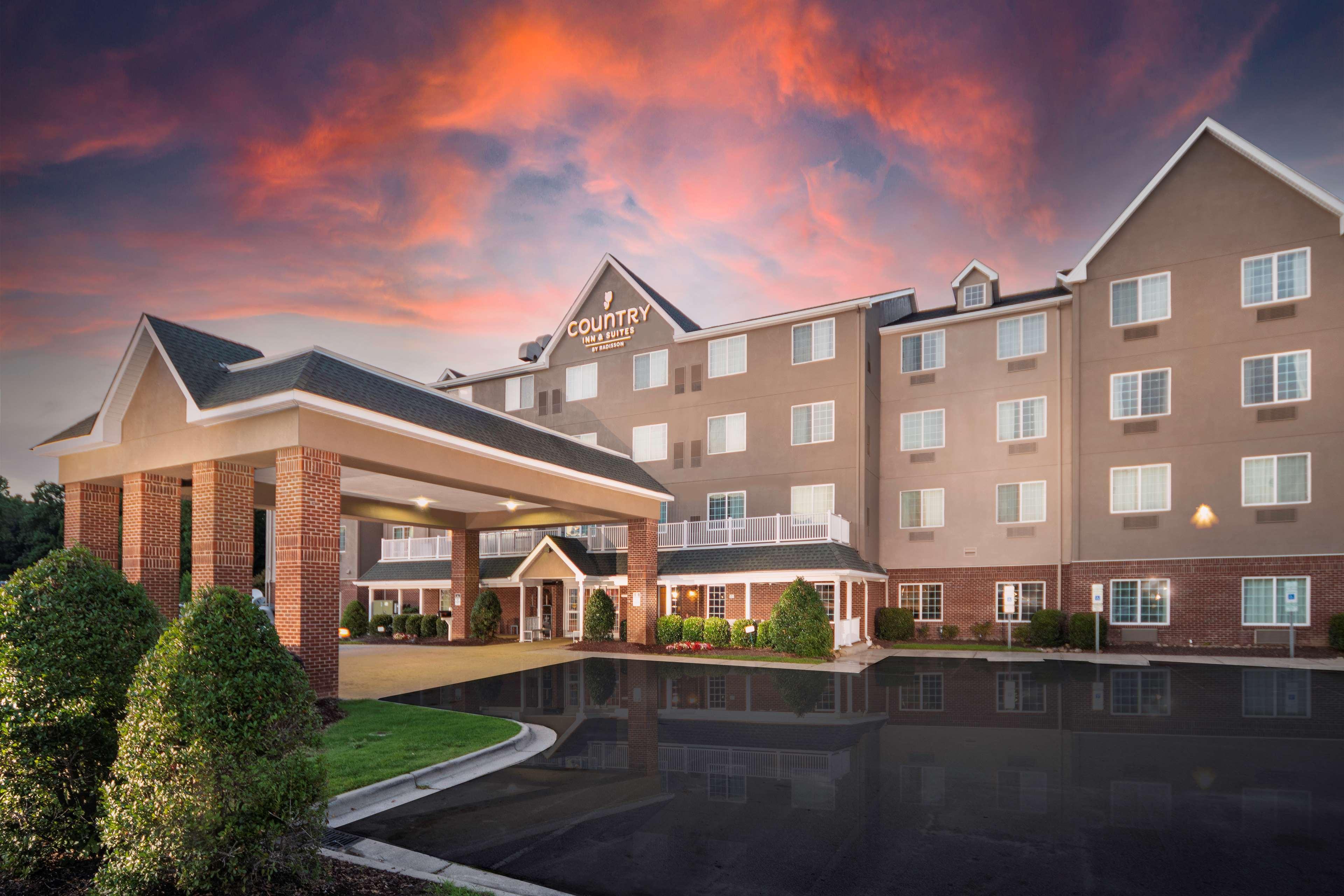 Country Inn & Suites By Radisson, Rocky Mount, Nc Exterior foto